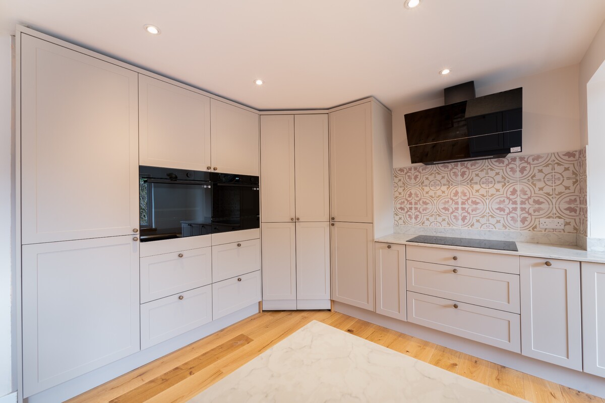 Image - Shaker Kitchen Styles; Options and Inspiration
